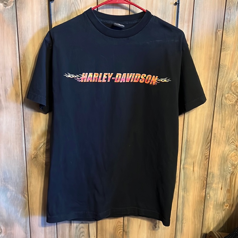Like new Harley Davidson short sleeve tee shirt. Medium